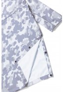 Grauer (camo grey) nachhaltiger Regenponcho von Dripp Rainwear 5
