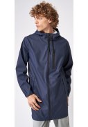 Dunkelblaue Herren Regenjacke Totiri von Tantä 4