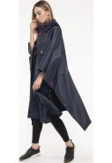 Dunkelblauer Regenponcho von Mac in a Sac 3