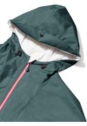 Grüner (green machine) nachhaltiger Regenponcho + Regenhose von Dripp Rainwear 4